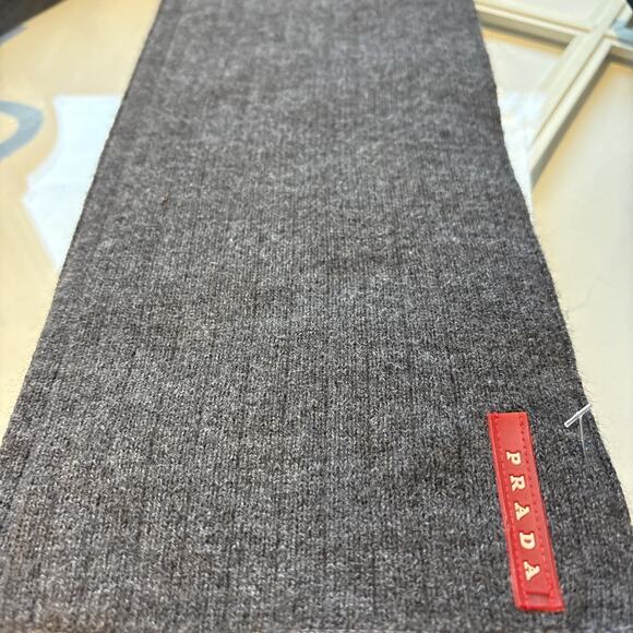 PRADA Ribbed Scarf charcoal Grey Red Rubber Label Wool Blend 49x6.5” - Picture 7 of 9